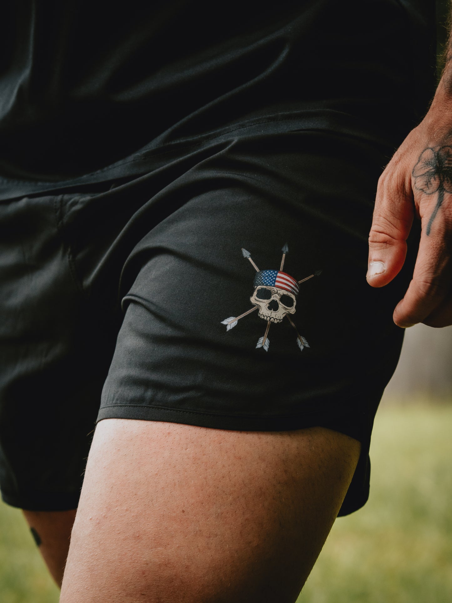 MEN'S | STEALTH SHORT : BLACK