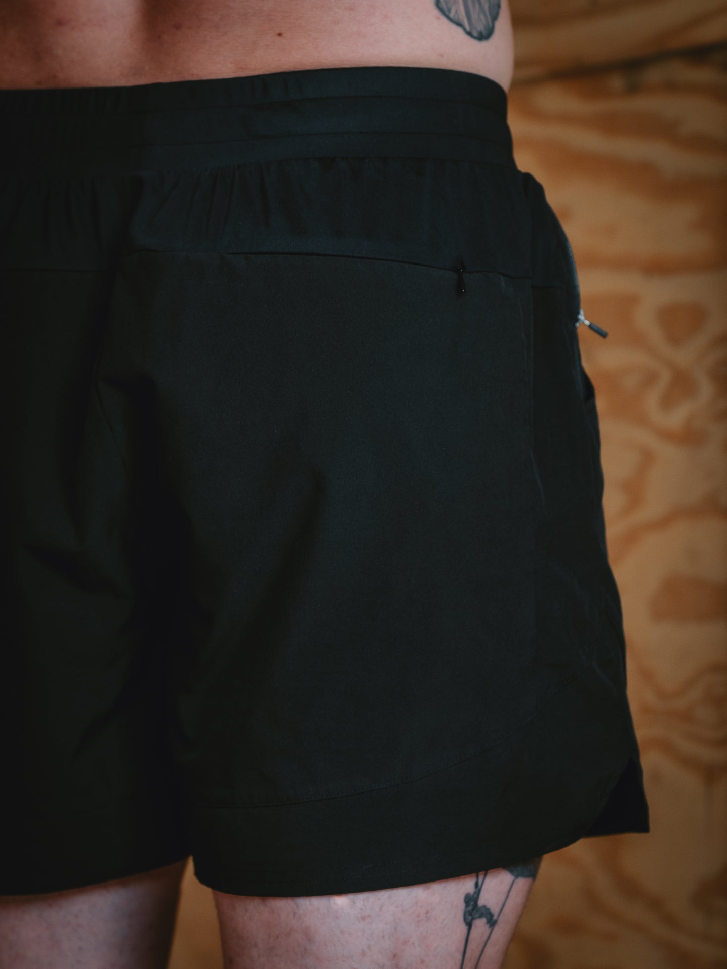 MEN'S | SAVAGE SHORT : BLACK