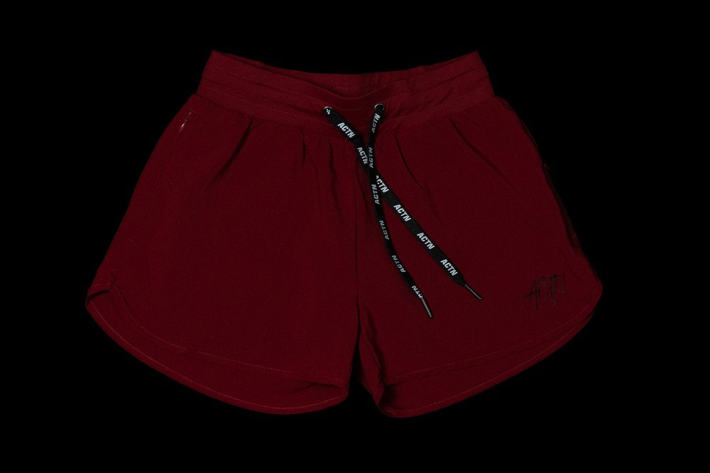 WOMEN'S | HYBRID SHORT : VADER RED