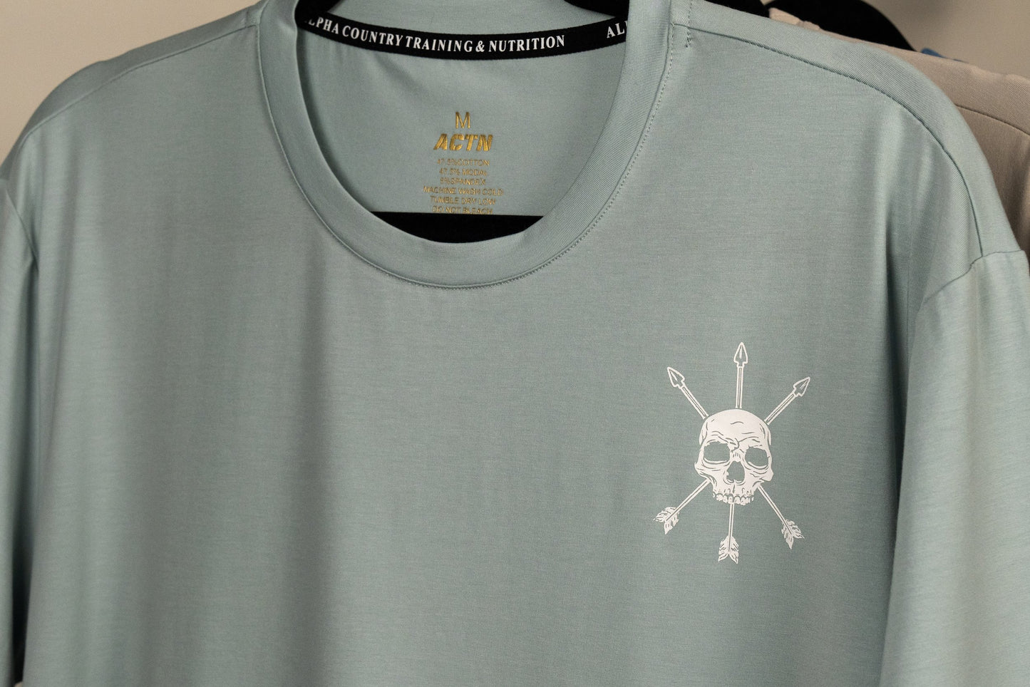 MEN'S | RAIDER TEE : BABY BLUE