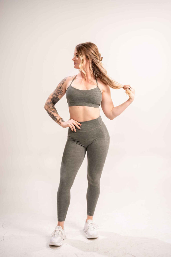 WOMEN'S | DEBUT SPORTS BRA : IVY - Alpha Country Training + Nutrition