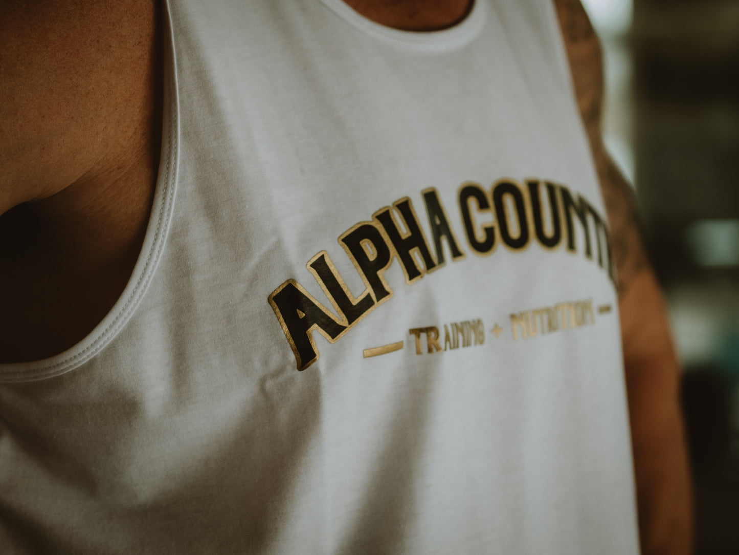 MEN'S | TRACER TANK : WHITE