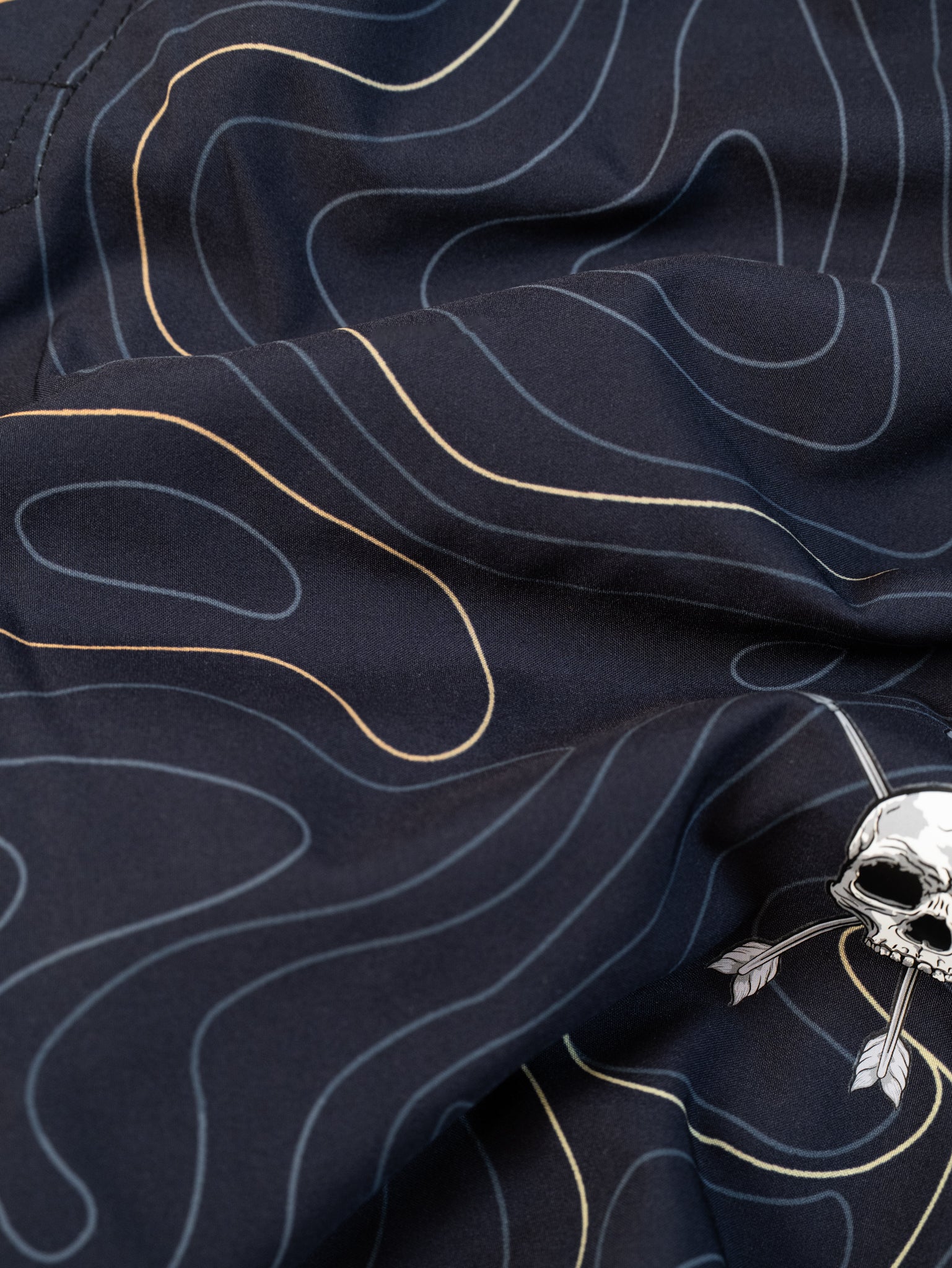 Topo contour print on navy