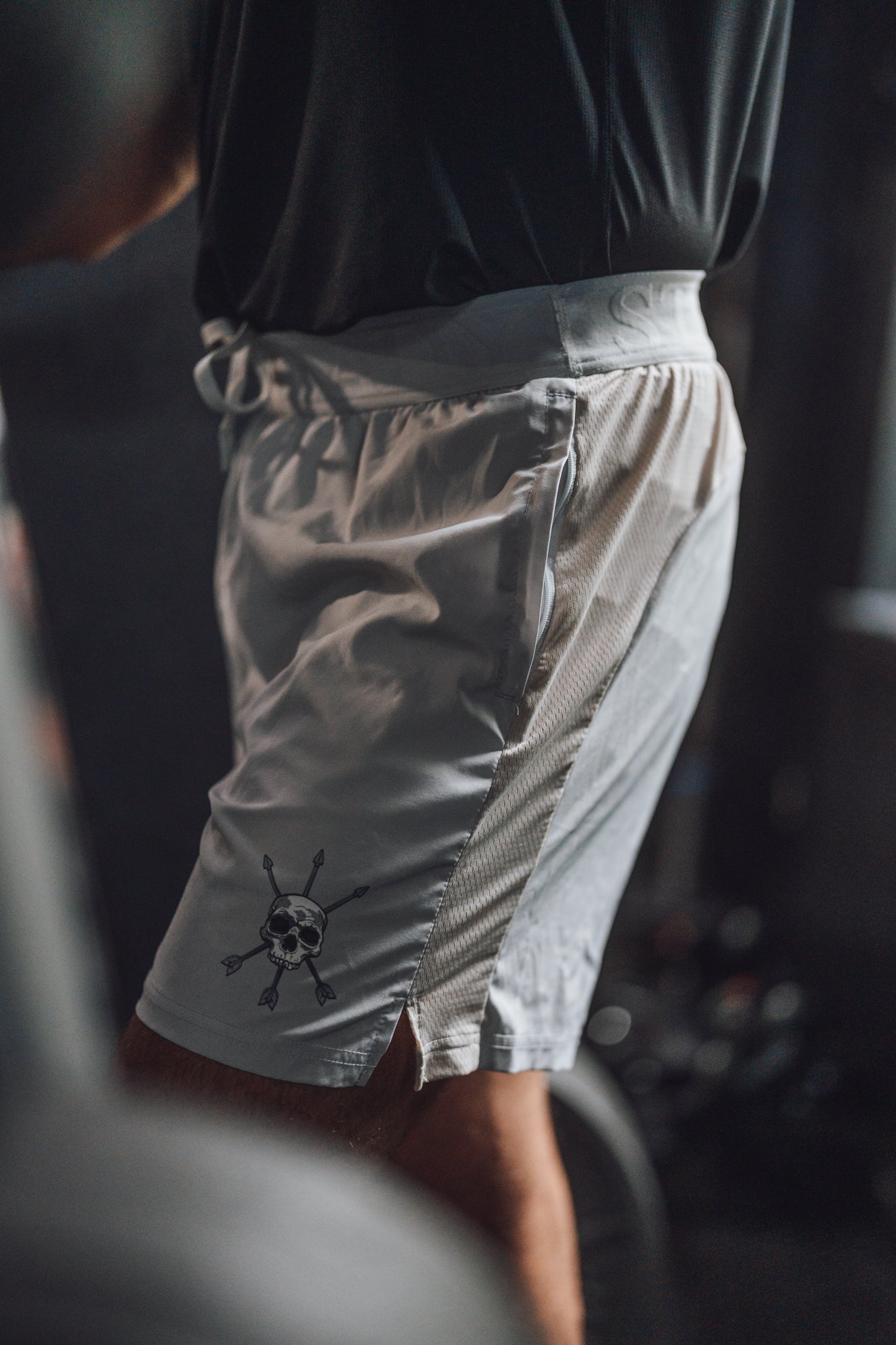 Lunar Rock Motto Short from the side, mark, mesh panel and split hem