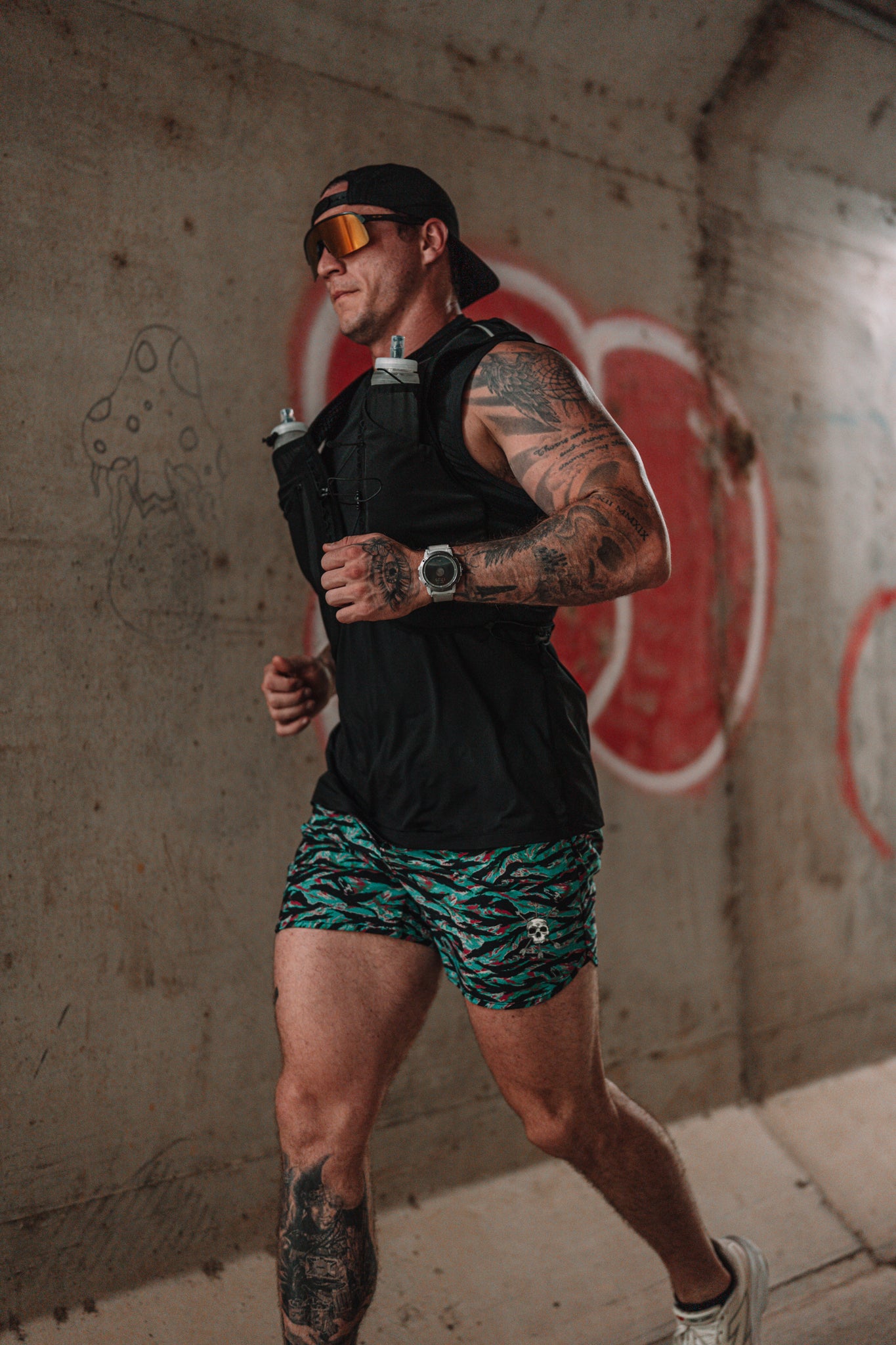Tiger stripe print at stride