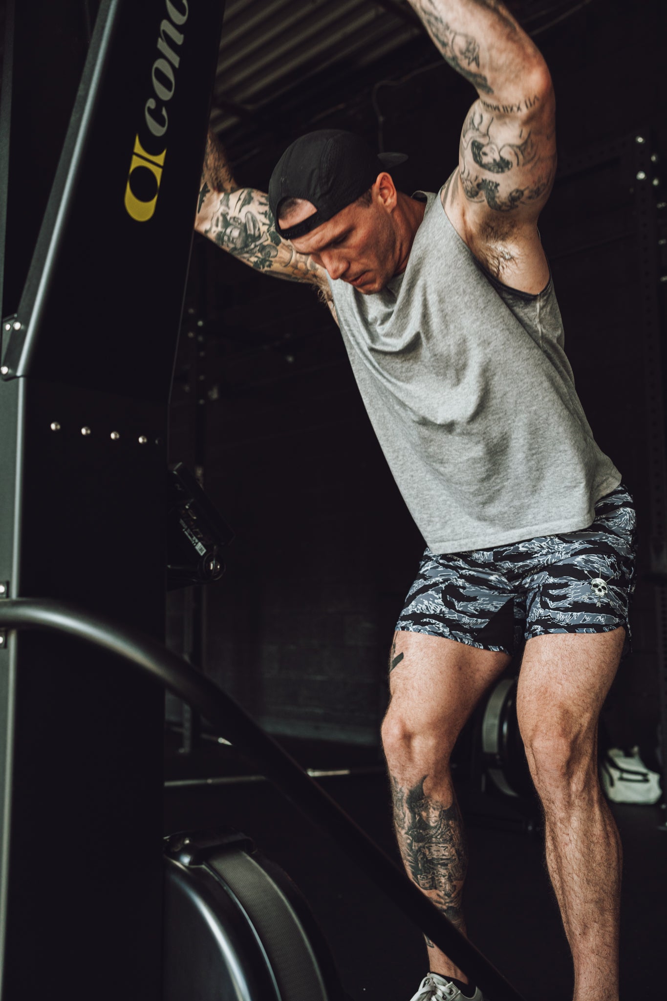 Stealth Short at the erg rack