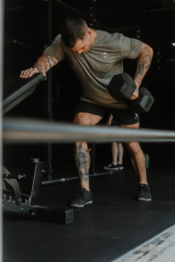 MEN'S | APEX TEE