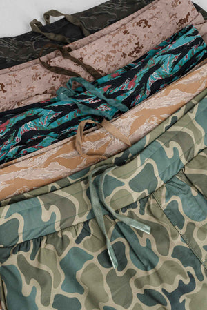 MEN'S | HYBRID SHORT : FROGSKIN