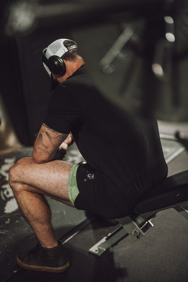 MEN'S | HYBRID SHORT