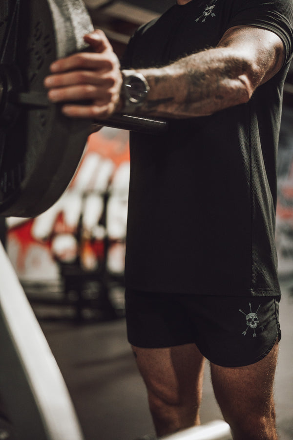 MEN'S | HYBRID SHORT