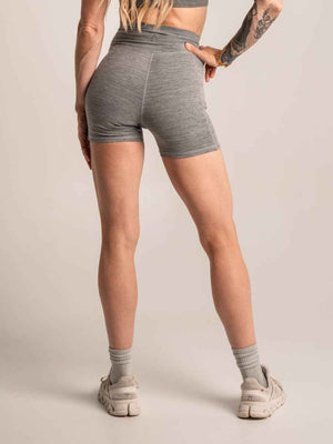 WOMEN'S | DEBUT 4-INCH SHORT : GRAY