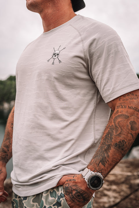 MEN'S | DRIFT TEE : LIGHT GREY