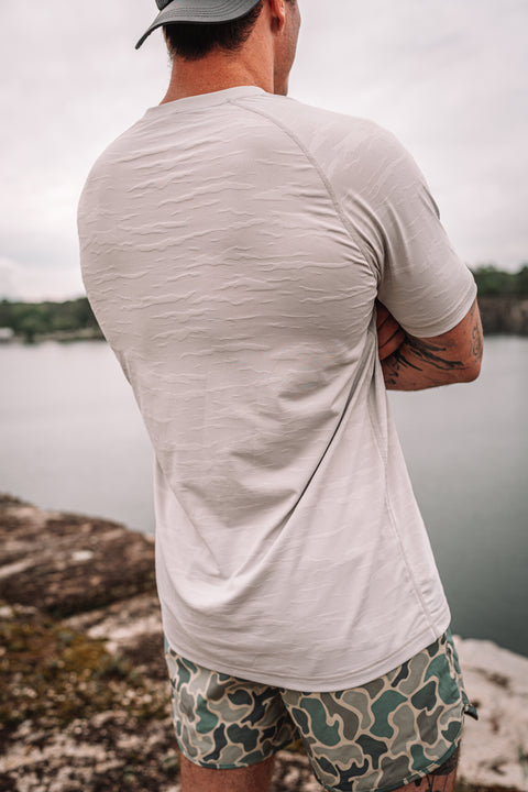 MEN'S | DRIFT TEE : LIGHT GREY