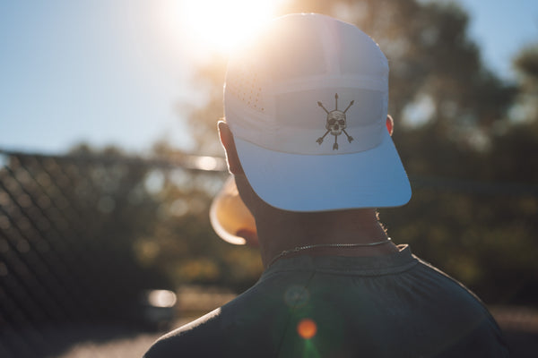 DISTANCE CAP : WHITE