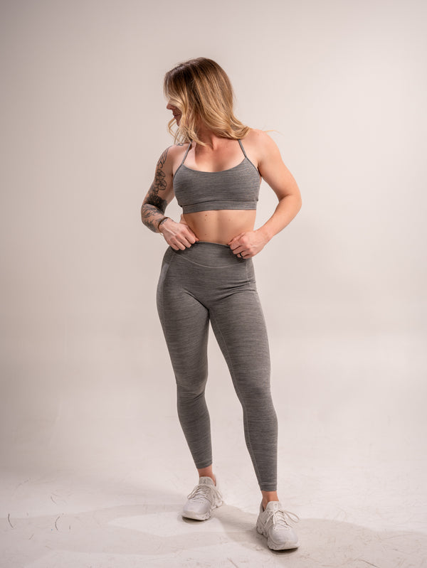 WOMEN'S | DEBUT SPORTS BRA : GRAY