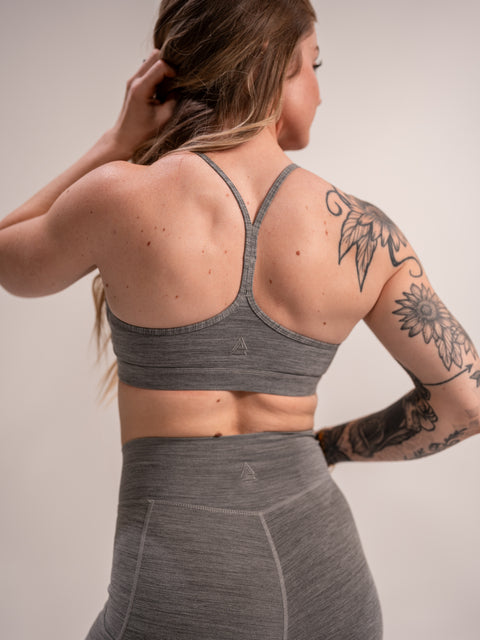 WOMEN'S : DEBUT SPORTS BRA | GREY