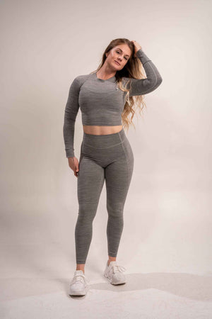 WOMEN'S | DEBUT CROP LONG SLEEVE : GRAY - Alpha Country Training + Nutrition